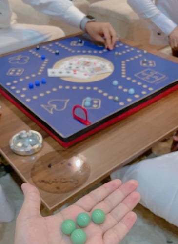 طاولة بلوت VIP - بجرس