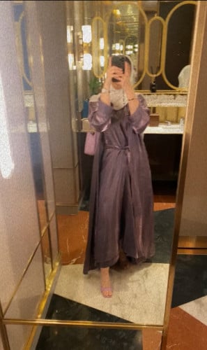 فستان مع عبايه