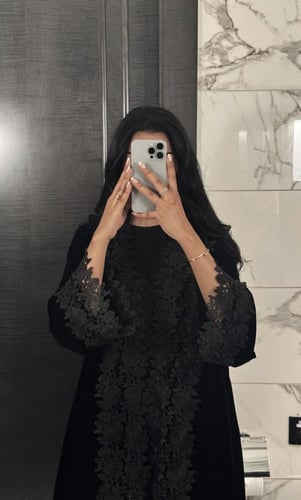 U14 -عبايه مخمل كوري