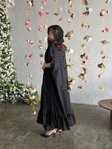 U88-عباية بشك مبطنه مع شيفون