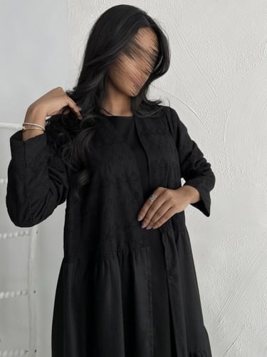 U8 - عبايه انيقه