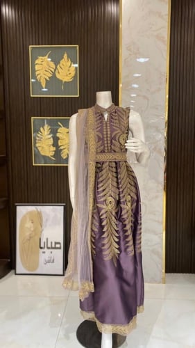 فستان غمرة نخلة مطرز
