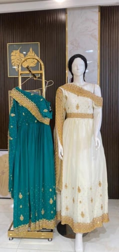 فستان مطرز غمرة راقي