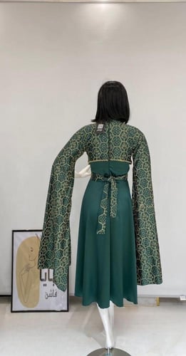 فستان تفته بأكمام مطرزة طويل - فخامة ملكية بتصميم...