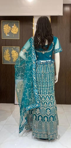 طقم غمرة تطريز راقيي