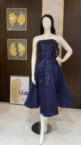 فستان توب قصير | أناقة عصرية بإطلالة جذابة