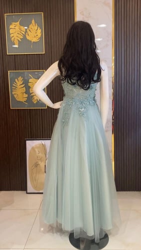 فستان سهرة تل تيفاني