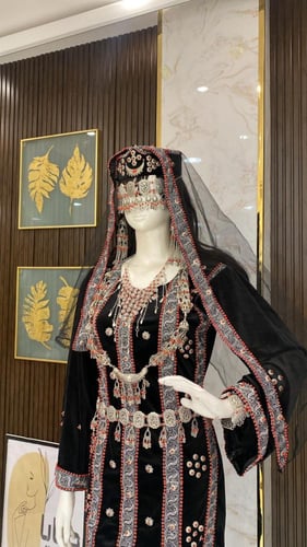 بنطلون غمرة تطريز راقيي