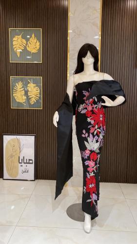 فستان سهرة مشجر - أناقة ونقوش رائعة لمظهر مميز