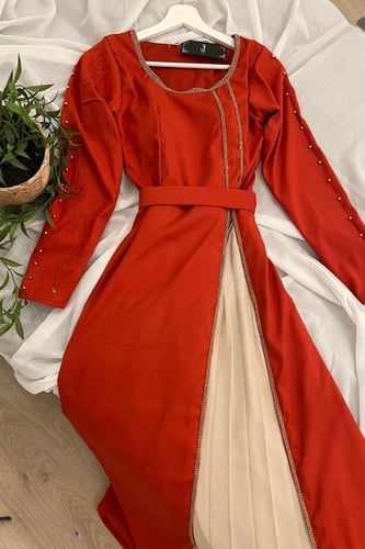 فستان كويتي بأكمام لؤلؤ - أناقة فاخرة راقية