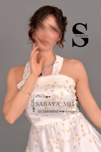 فستان سهره مطرز بخيوط ذهبيه