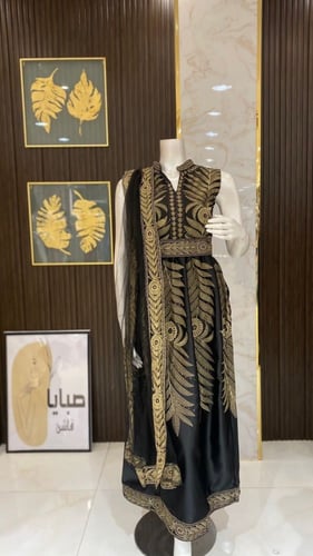 فستان غمرة نخلة مطرز
