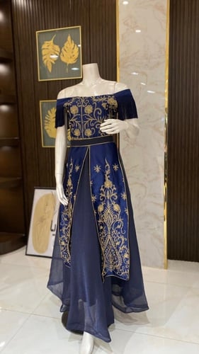 فستان غمرة مزين بالهدب الأنيق