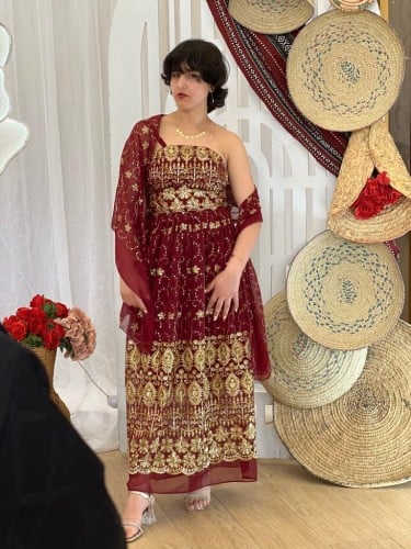 طقم غمرة هندي بشال تل جانبي - تألقي بفخامة