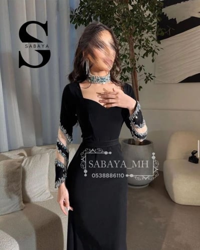 فستان سهرة بأكمام رقيق