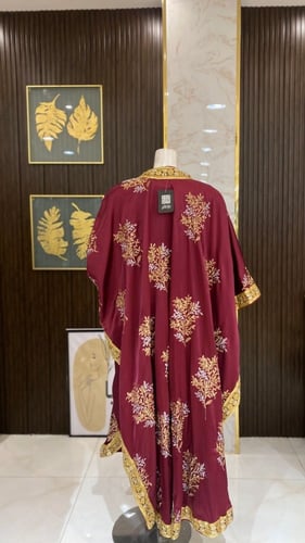 فستان بنطلون مطرز مع شال | تألقي بإطلالة فاخرة وعص...