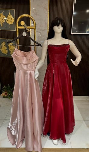 فستان سهرة ناعم