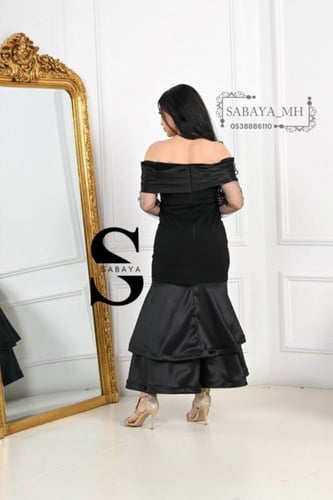 فستان كريب بأكمام تل