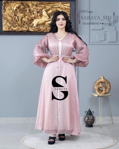جلابية سهرة كم بوف مرايا - أناقة شرقية بتفاصيل فاخ...