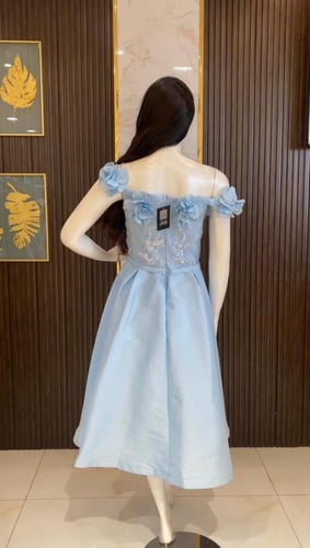 فستان سهرة اوف شولدرز فلاورز