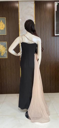 فستان سهرة فلاورد - تألقي بإطلالة فاخرة وجذابة