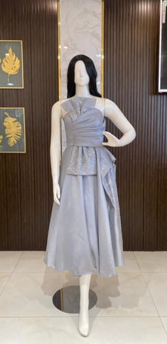 فستان سهرة فيونكا سواريه