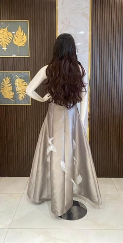 فستان سهرة سواريه طويل