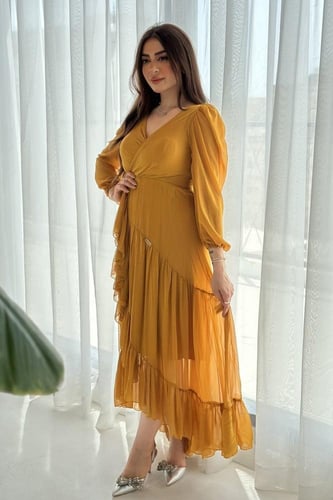 فستان شيفون كسرات مع تنورة متعددة الطبقات