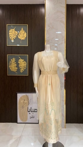 فستان مطرز غمرة