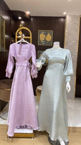 فستان سهره كلاسيك بلمعة