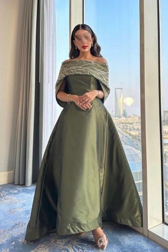 فستان سهرة ميكادو - إطلالة ساحرة بأناقة لا مثيل له...