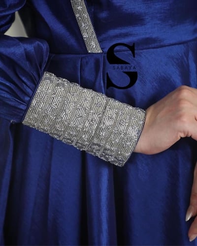 فستان سهرة كريستال هيرت