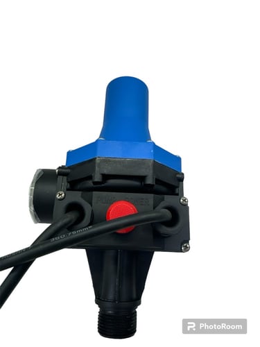 تماتيك دينمو كهرباء 220 ماركة LAREO صناعة ايطالي10...