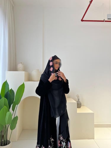 القمــاش مخـمل•تطريز من تحت وطرحه تطريز •قصـه كلـو...