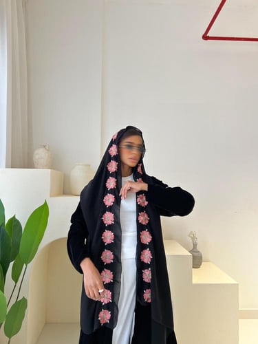 القمــاش مخـمل•تطريز من تحت وطرحه تطريز •قصـه كلـو...