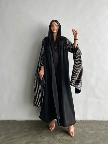 القمـاش شـامواه• اكمــام مخمل هندي •قصه كلوش