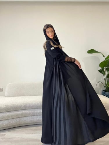 القمــاش كـريب•من 'من جوانب' ستان تركي•متوفر طرحه...