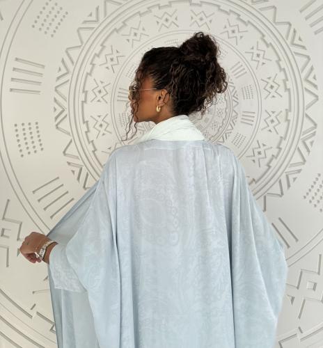 القمــاش جاكار تيفاني يوجد نقش على قماش•قصـه نص بش...