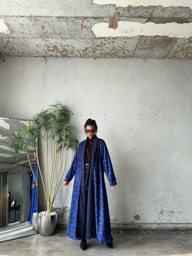 •العبـايه دبـل فيس تنبلس على كل جهتين• القمـاش مخم...