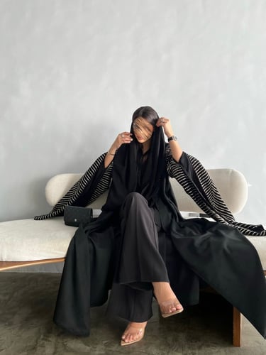 القمـاش شـامواه• اكمــام مخمل هندي •قصه كلوش