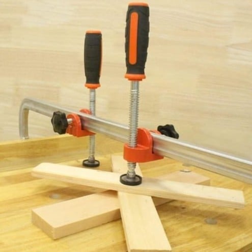 زرجينة تثبيت الخشب