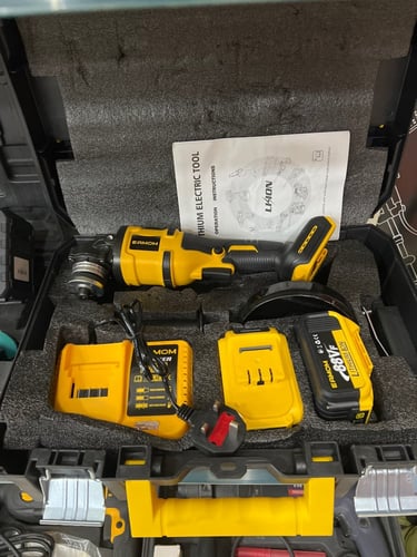 صاروخ مقاس 4.5"