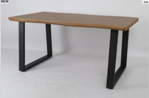 طاولة طعام مميزة ورائعة