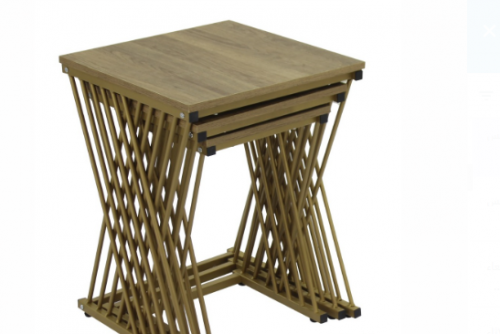 طاولات مدرج بني