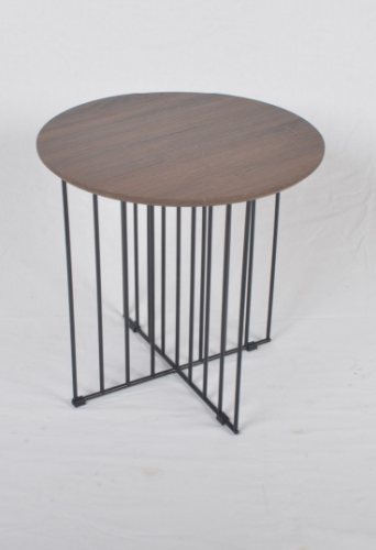 طاولة جانبية بني فاتح