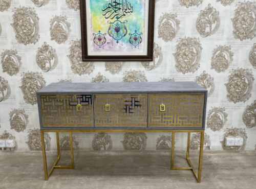 طاولة بلازما ذهبية