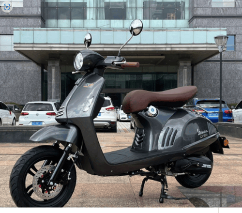 دراجة نارية عجيب الإيطالي لون رمادي