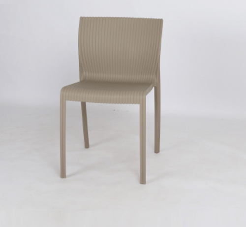 كرسي بلاستك