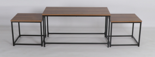 طاولة قهوة مع طاولتين خدمة