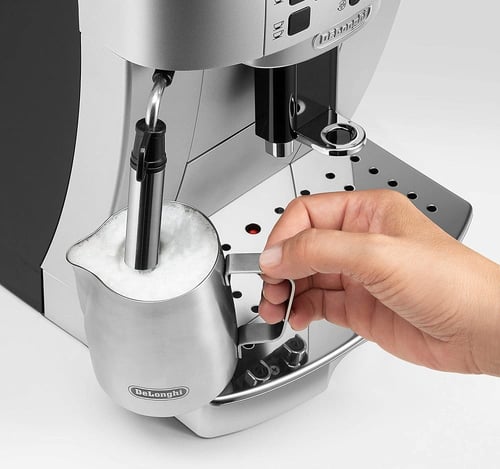 ماكينة تحضير القهوة ديلونجي